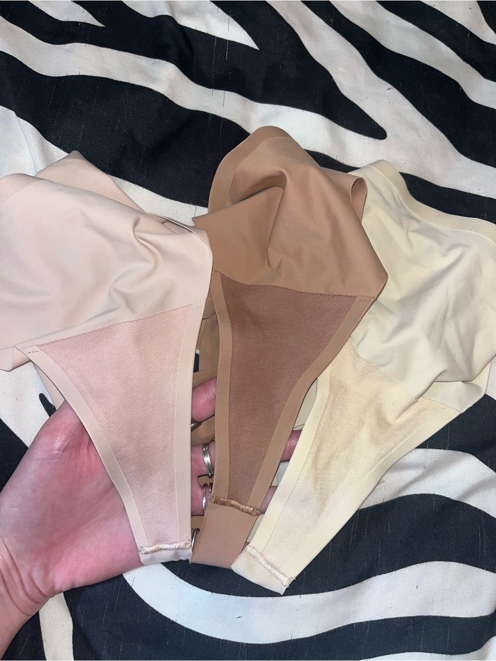 Lululemon invisiwear thong panty set! - Picture 3 of 3
